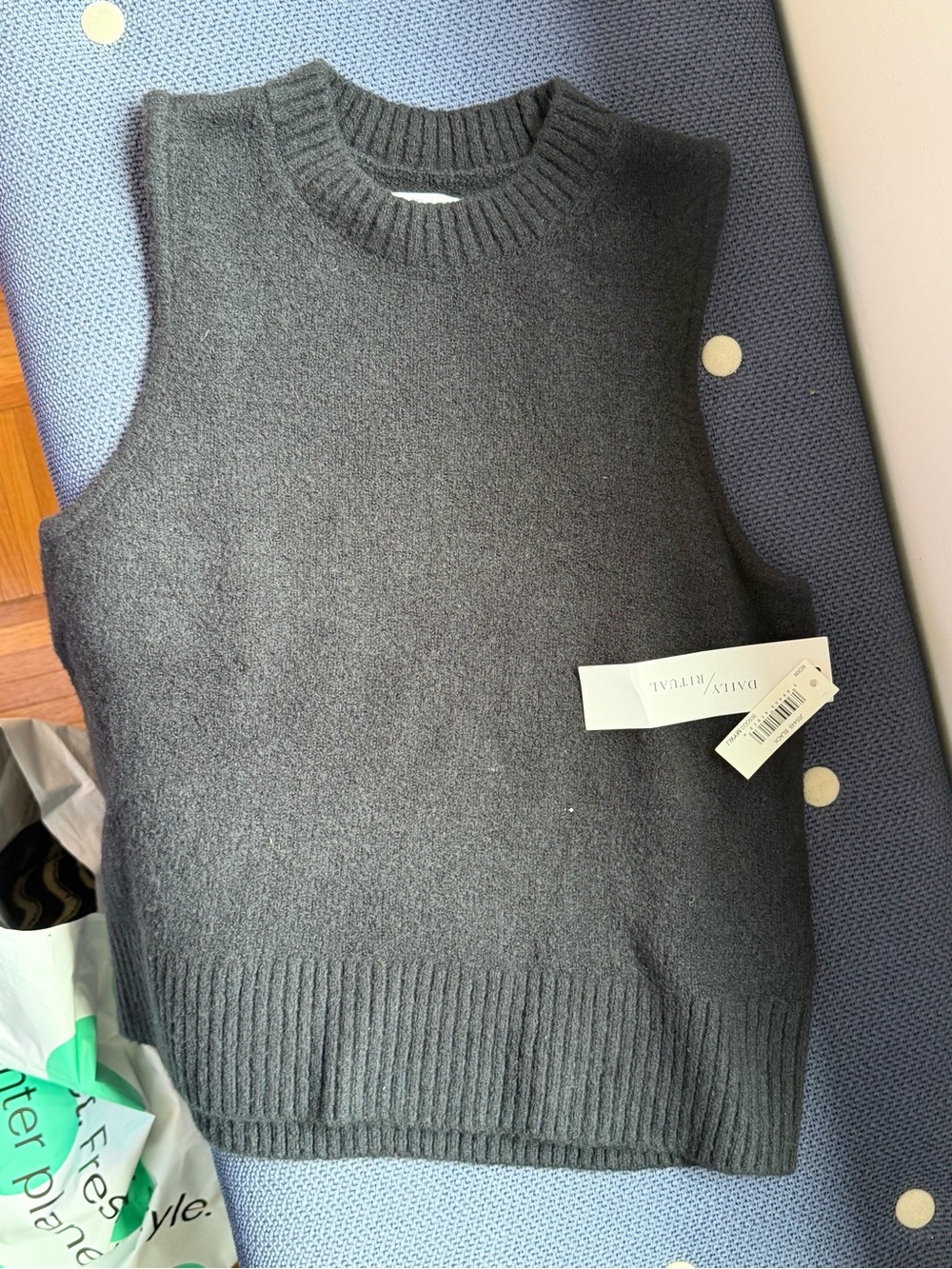 Daily Ritual Black Crewneck Knit Vest - NWT
